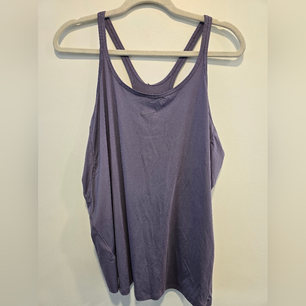 Nike Women's Purple Tank Top Super Soft Sizw Xl NwT.